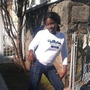 Meet your Posher, Chanelle